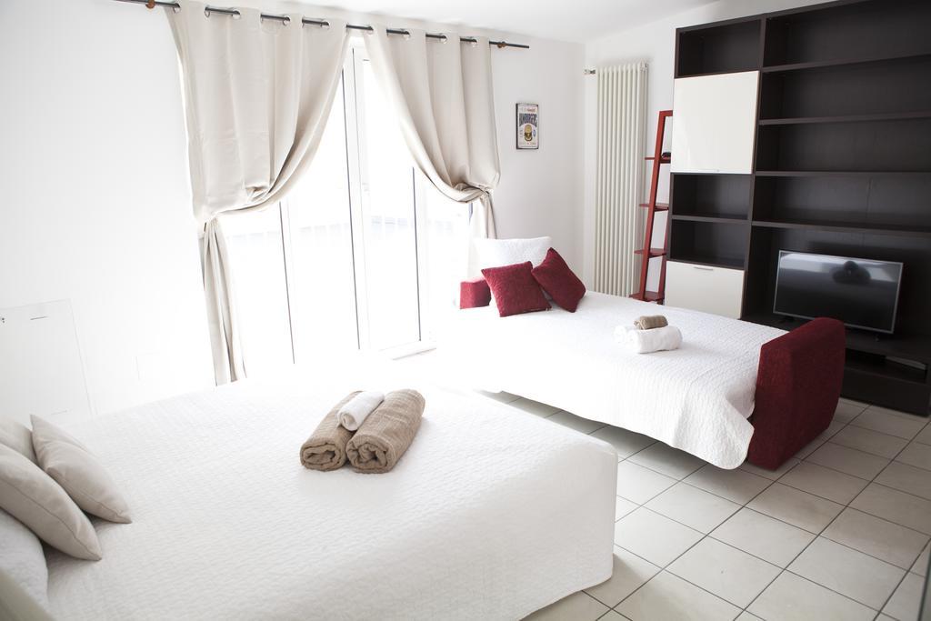 Alessia'S Flat - Loreto ميلان المظهر الخارجي الصورة